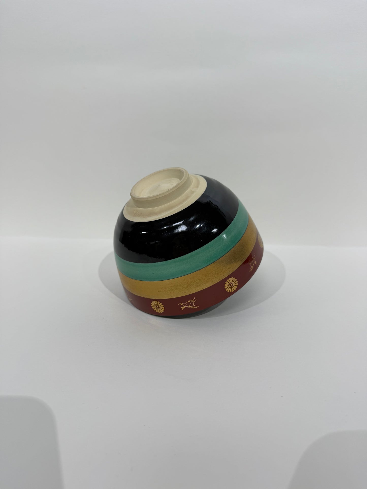 SBKTB51 京焼　色絵独楽文茶碗（箱付）