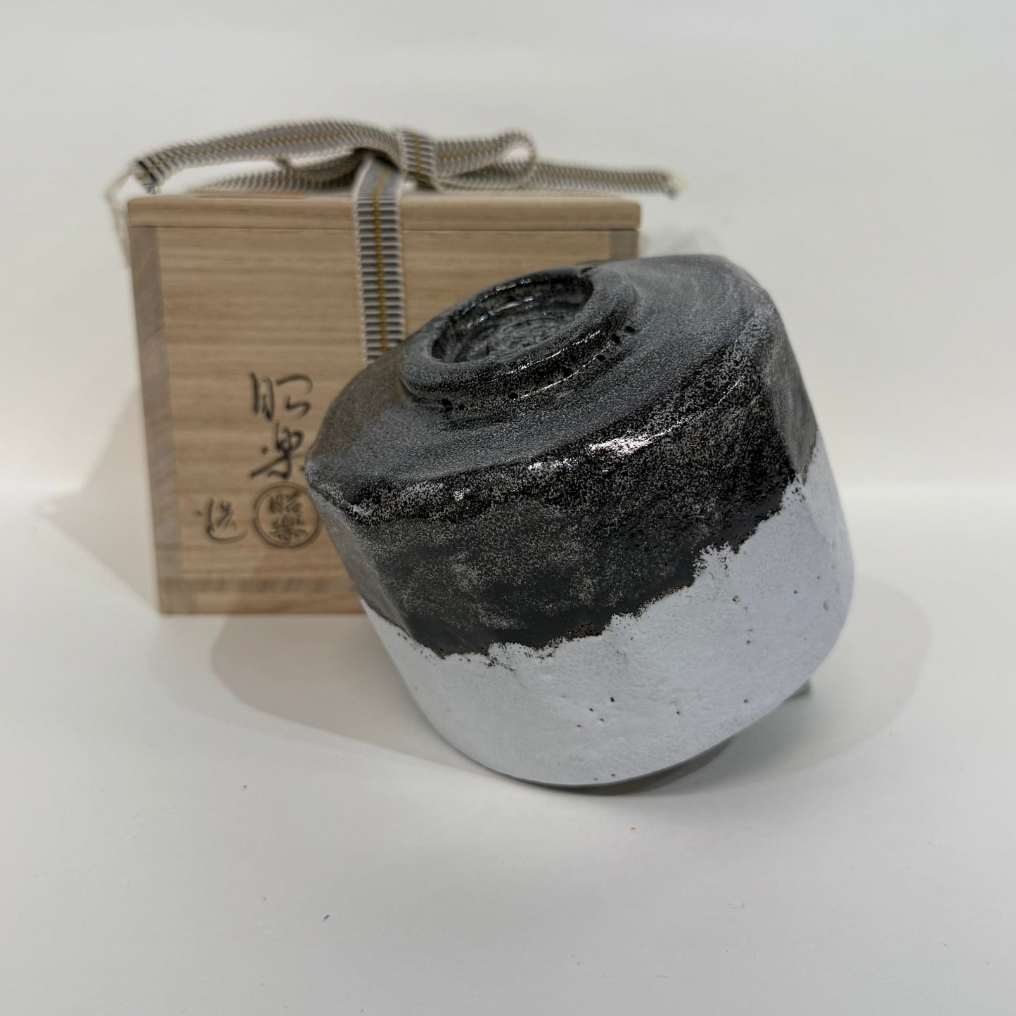 SBKTB38  光悦寫不二山 黑樂茶碗